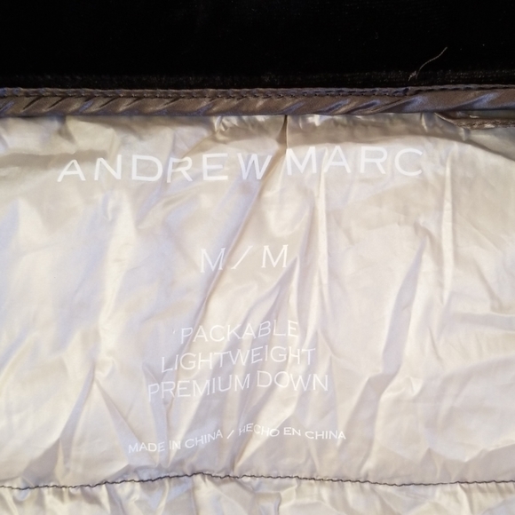 Andrew Marc packable lightweight down jacket - Picture 5 of 8